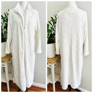 Carole Hochman Plush Ivory White Quilted Full Zip Robe Bathrobe Pockets Medium
